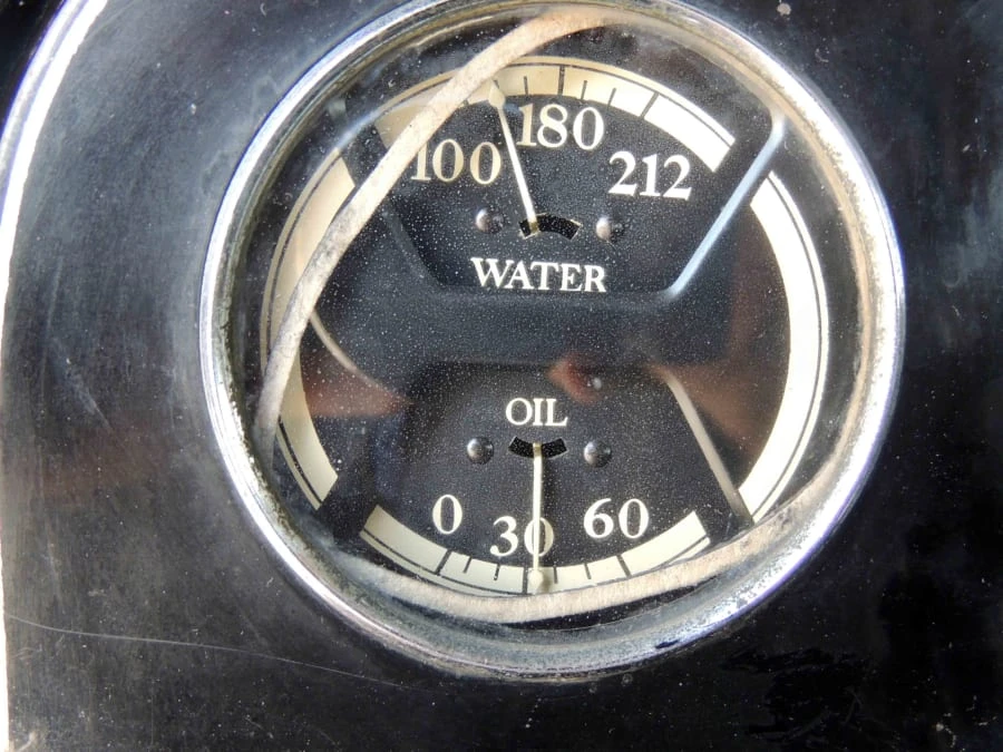1933 Pontiac - Image 22 of 31