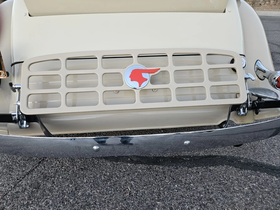 1933 Pontiac - Image 17 of 31
