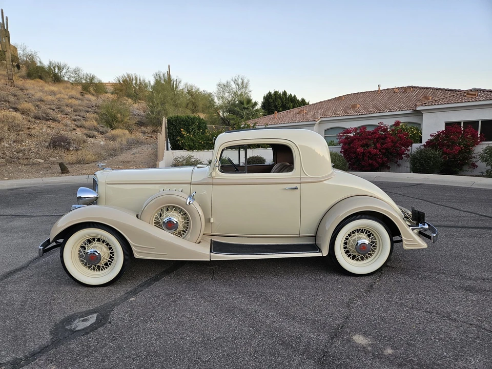 1933 Pontiac - Image 4 of 31