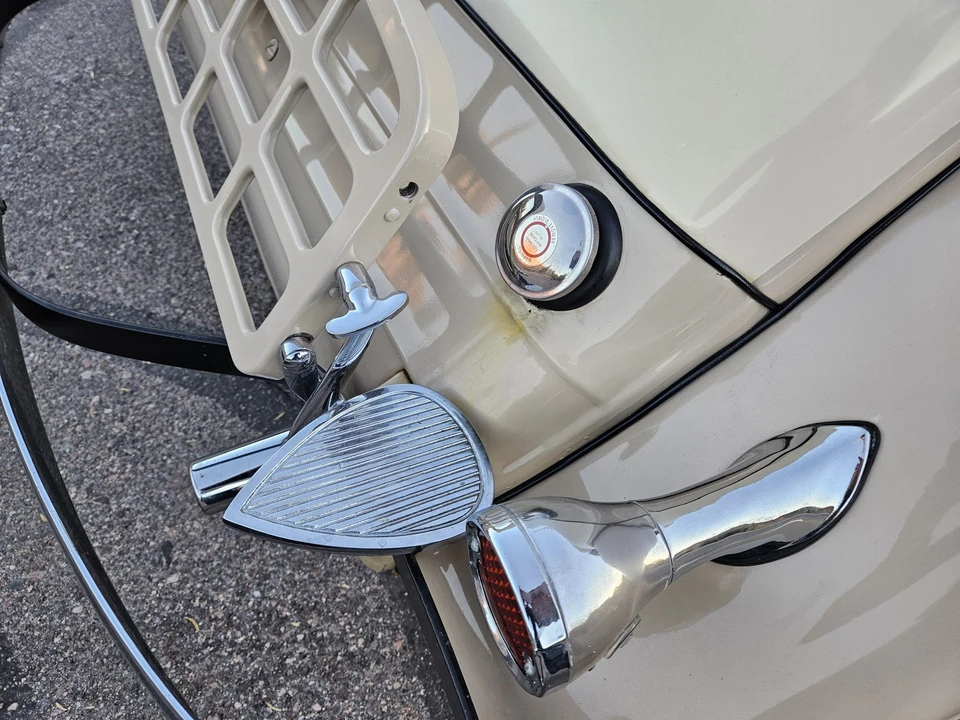 1933 Pontiac - Image 19 of 31