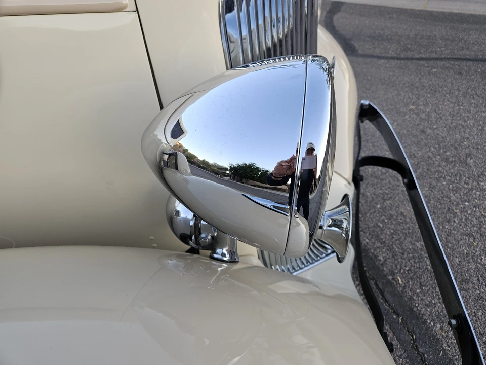 1933 Pontiac - Image 28 of 31