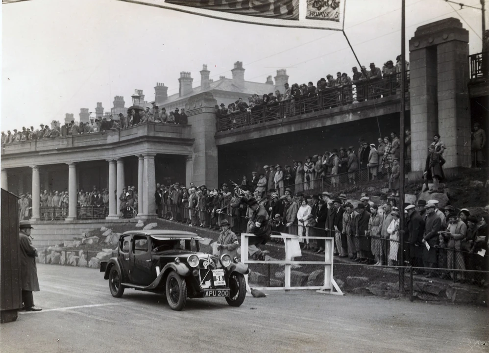 1933 Riley - Image 3 of 7