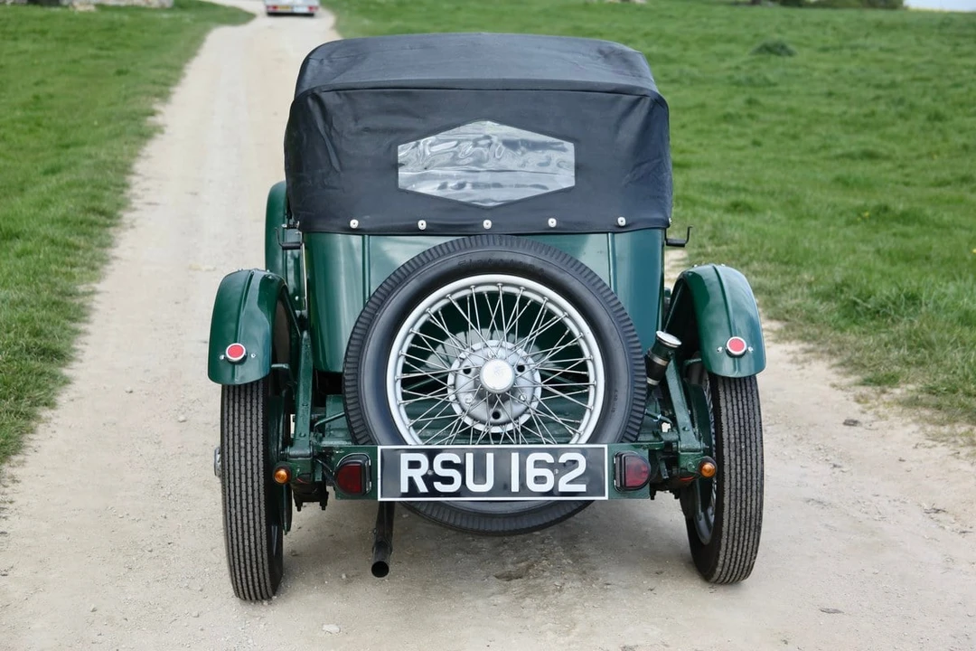 1933 Riley - Image 9 of 30