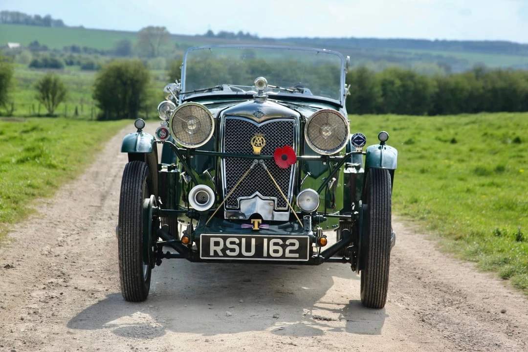 1933 Riley - Image 8 of 30