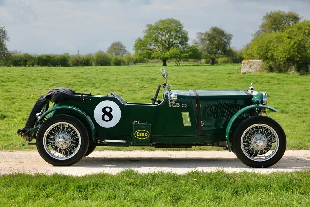 1933 Riley - Image 19 of 30