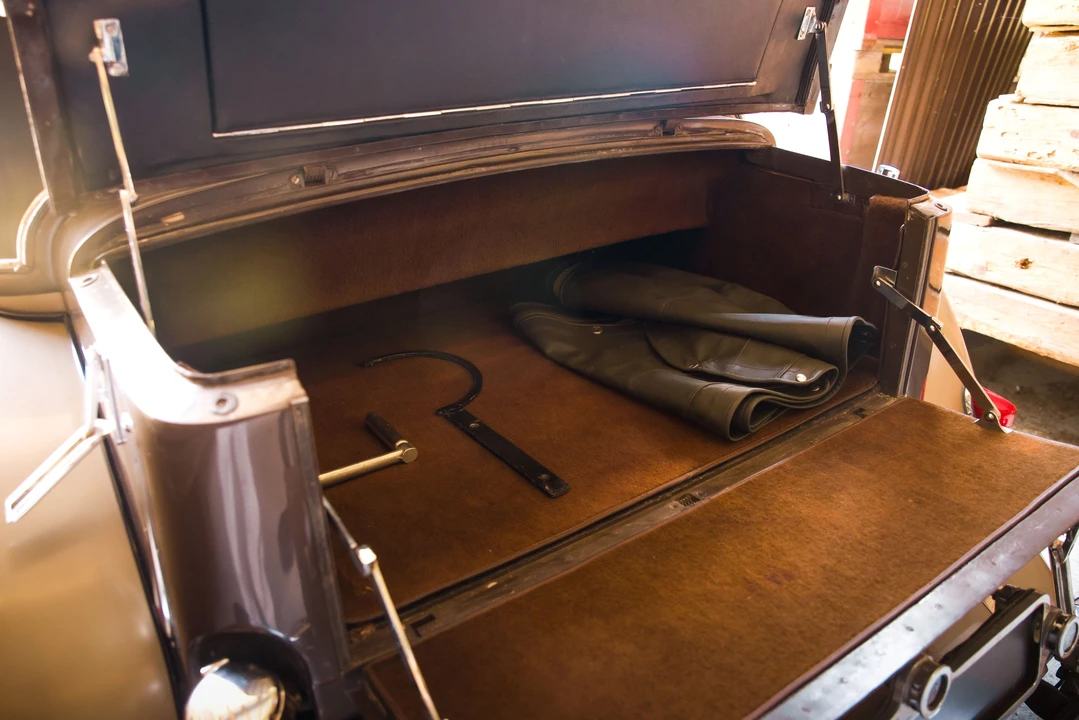 1933 Rolls-Royce Phantom II - Image 2 of 31