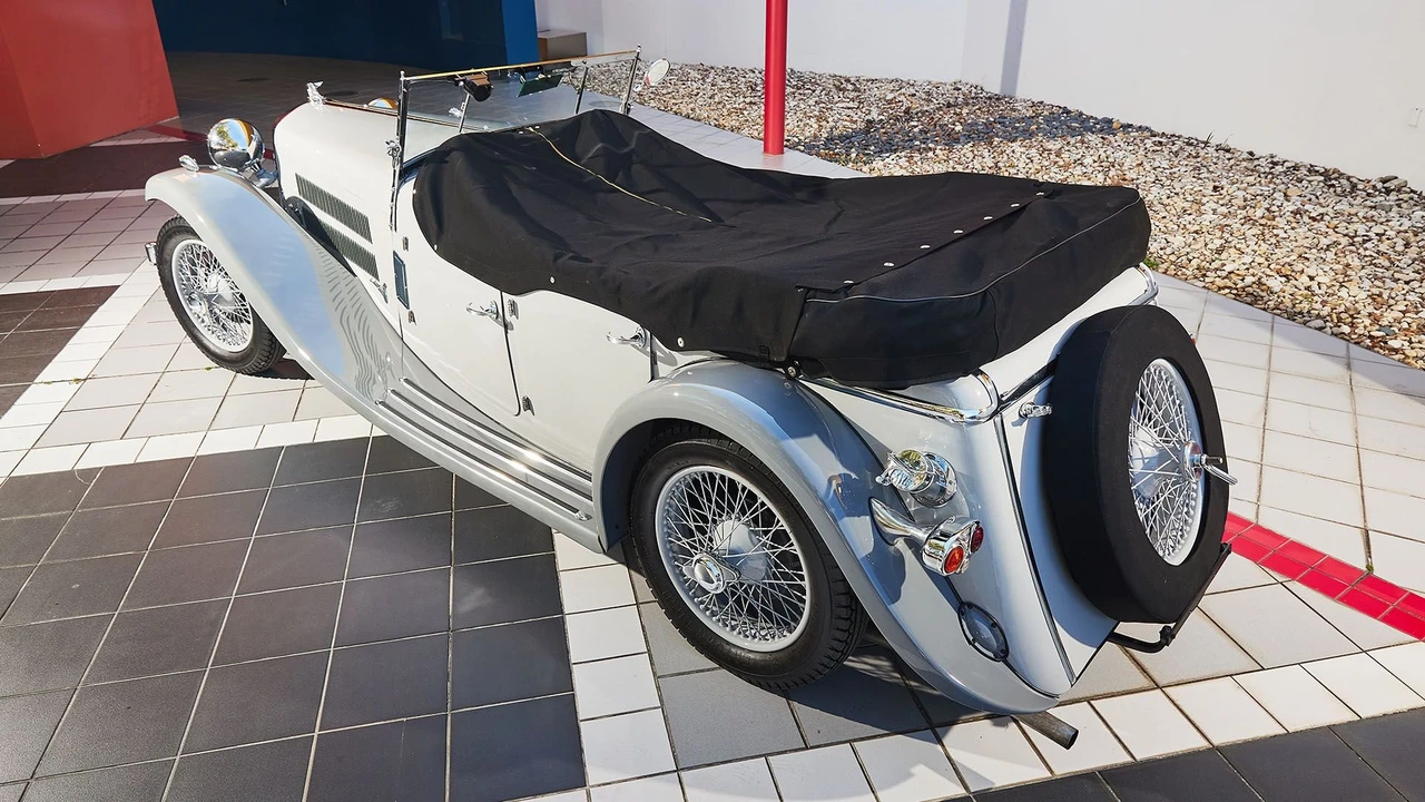 1933 Rover - Image 15 of 31