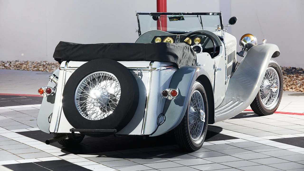 1933 Rover - Image 11 of 31