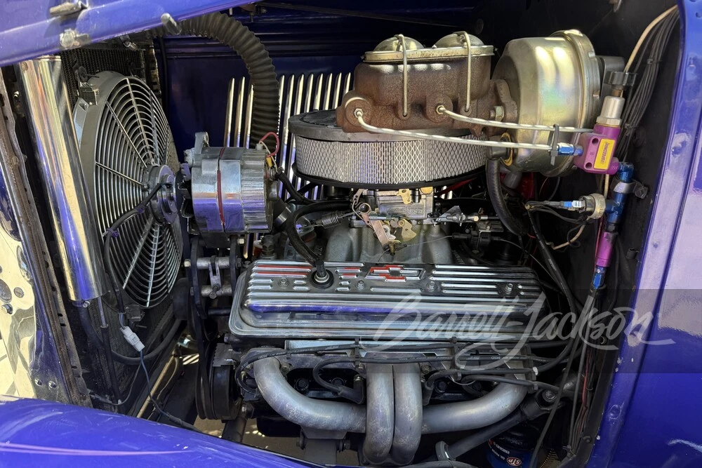 1933 Studebaker - Image 3 of 24