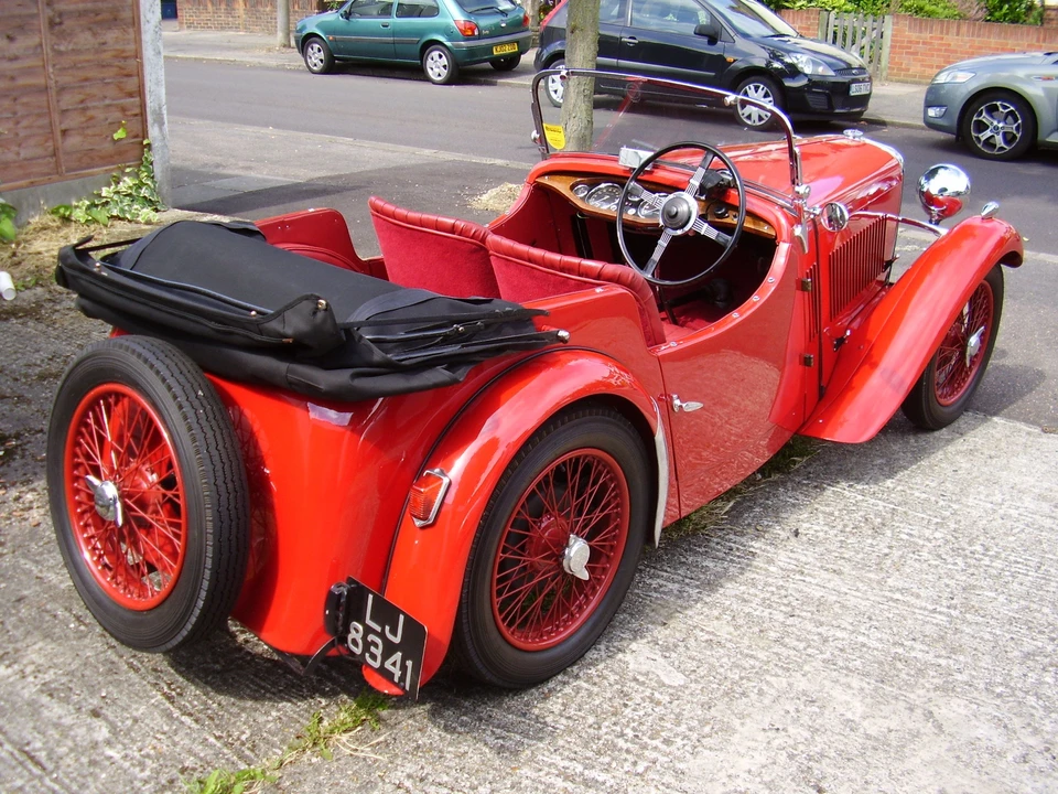 1933 Singer - Image 5 of 5