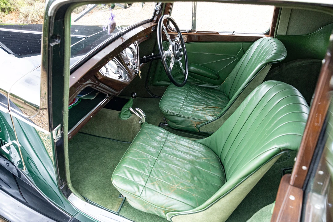 1933 Standard - Image 15 of 22