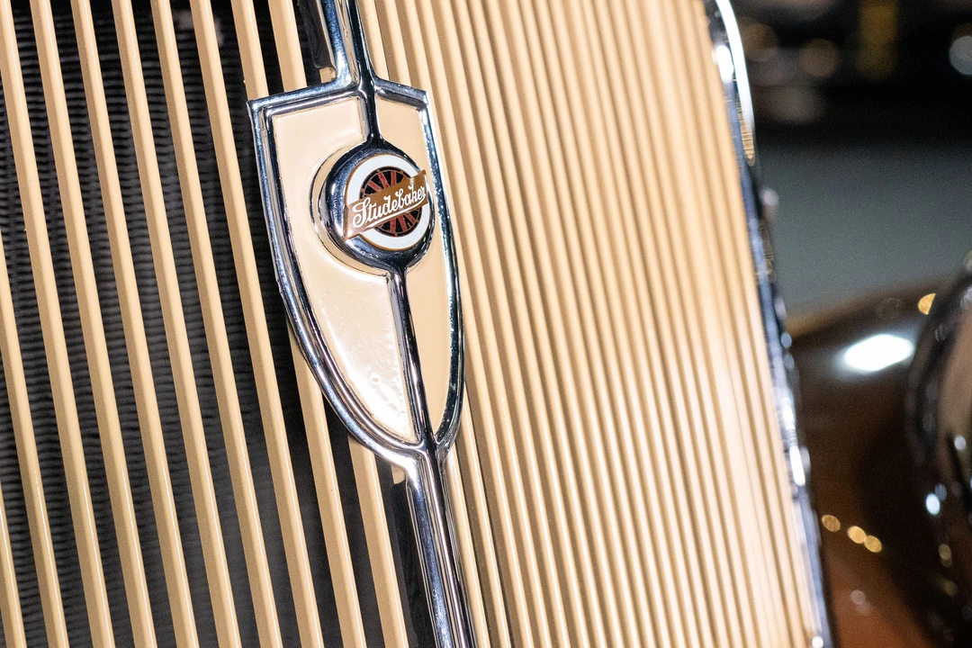 1933 Studebaker Commander - Image 23 of 23