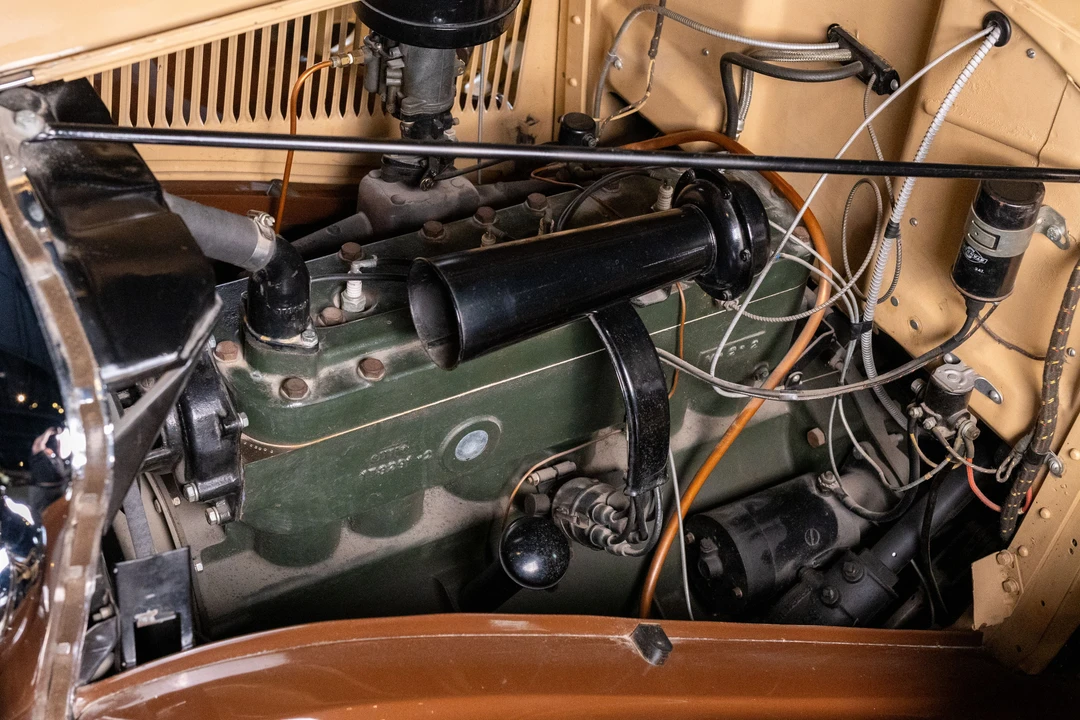 1933 Studebaker Commander - Image 7 of 23