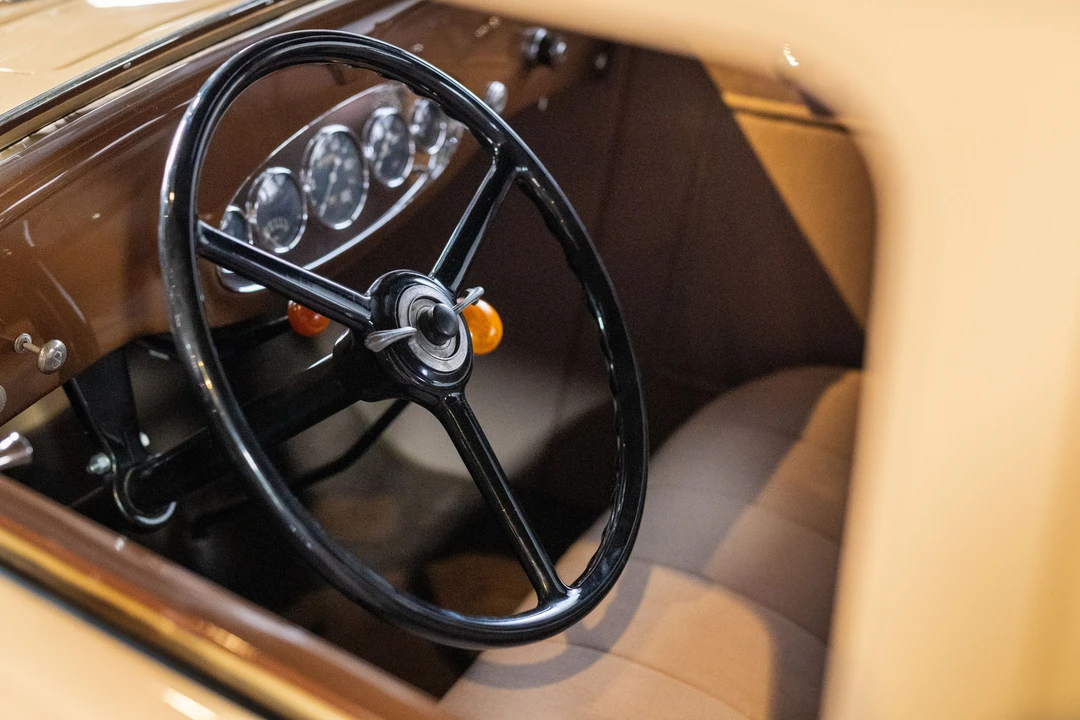 1933 Studebaker Commander - Image 14 of 23