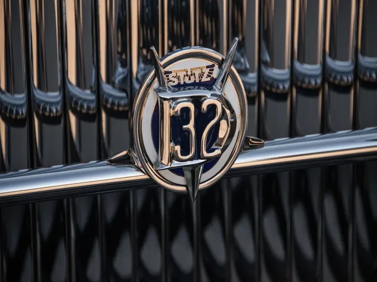 1933 Stutz Vertical Eight - Image 19 of 31