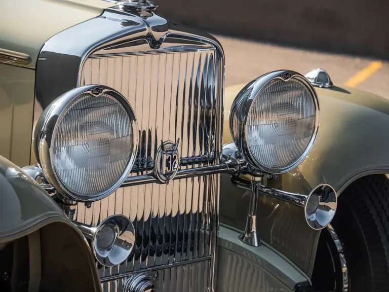 1933 Stutz Vertical Eight - Image 16 of 31