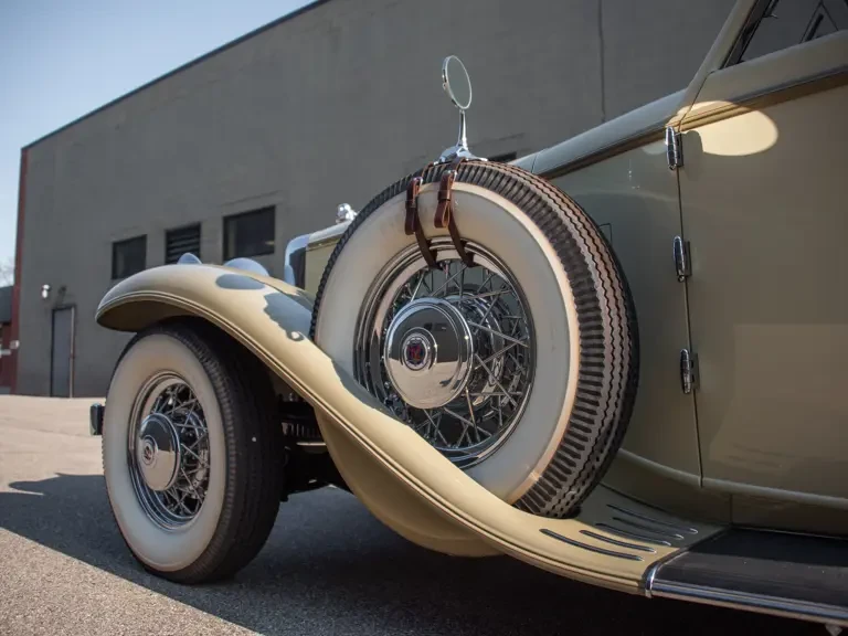 1933 Stutz Vertical Eight - Image 21 of 31