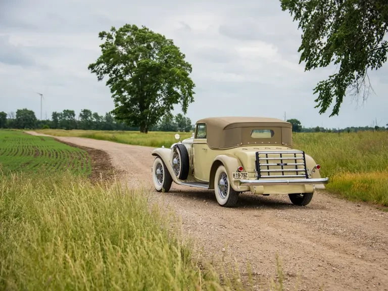 1933 Stutz Vertical Eight - Image 3 of 31