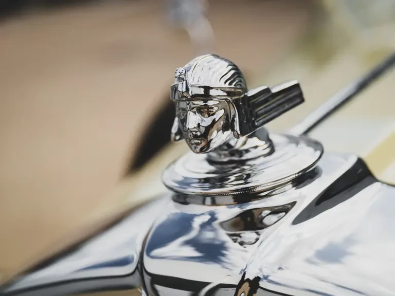 1933 Stutz Vertical Eight - Image 9 of 31