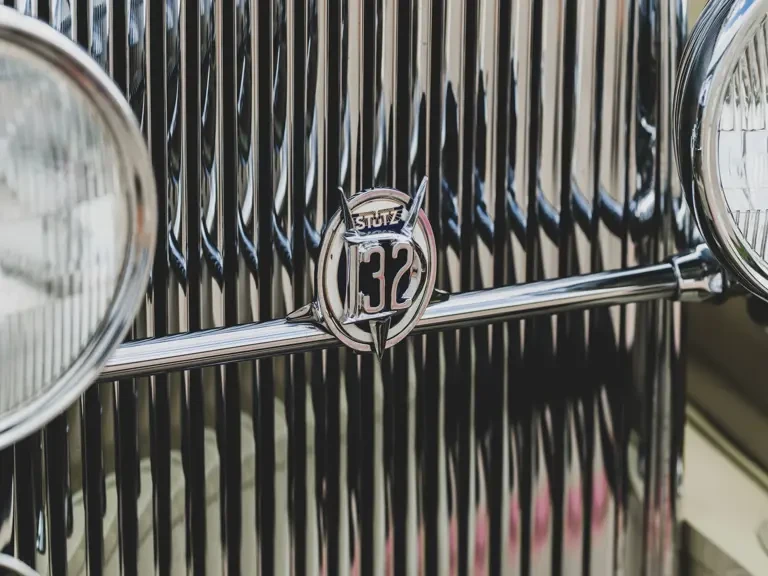 1933 Stutz Vertical Eight - Image 13 of 31