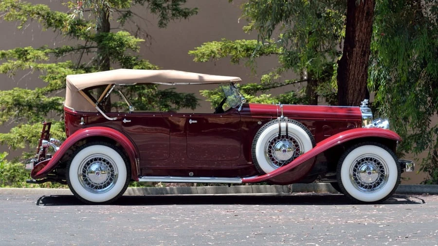 1933 Stutz Vertical Eight - Image 2 of 21
