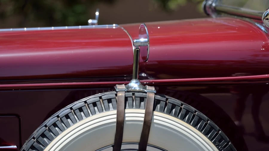 1933 Stutz Vertical Eight - Image 16 of 21