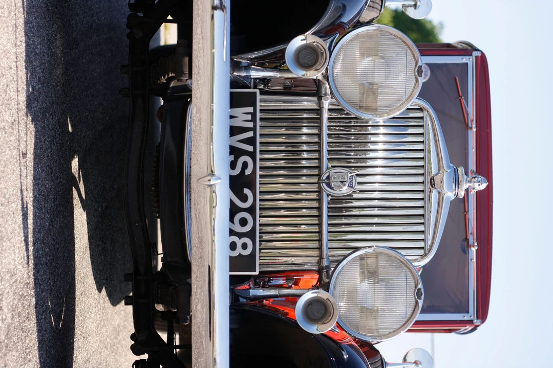 1933 Stutz Vertical Eight - Image 9 of 15
