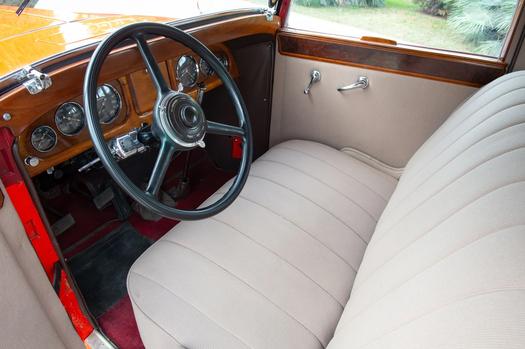 1933 Stutz Vertical Eight - Image 2 of 9