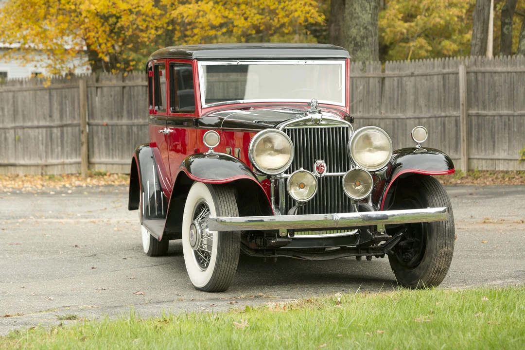 1933 Stutz Vertical Eight - Image 2 of 31