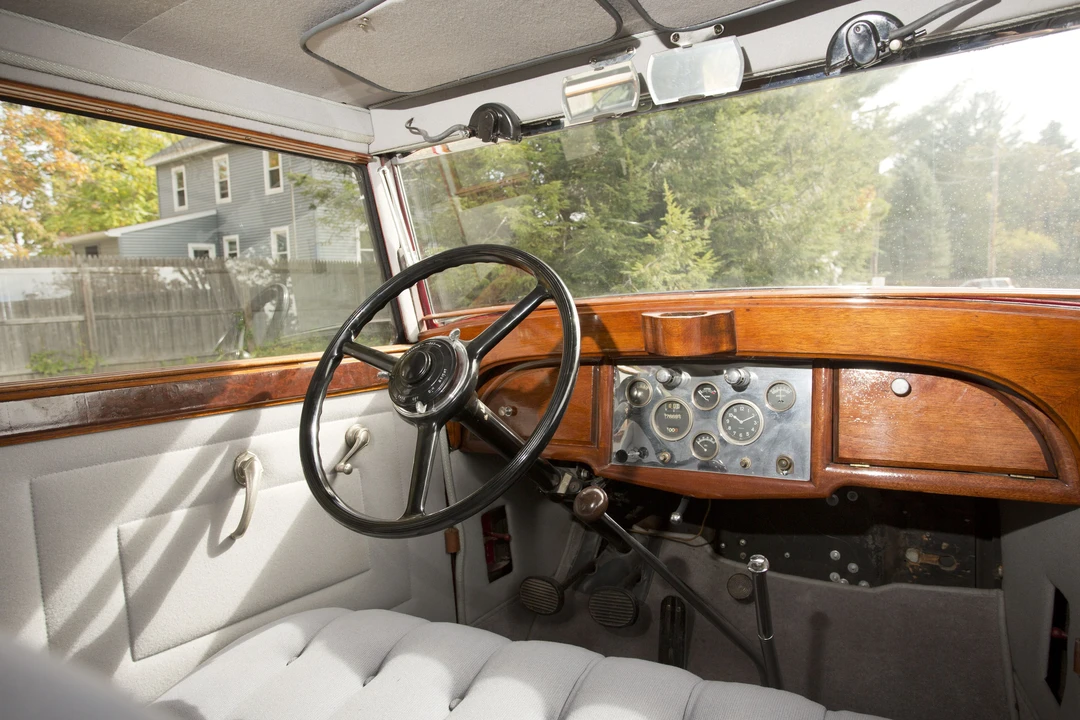 1933 Stutz Vertical Eight - Image 19 of 31
