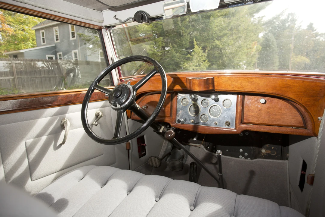 1933 Stutz Vertical Eight - Image 20 of 31