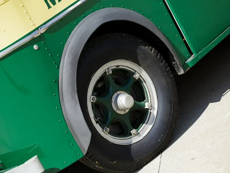 1933 Twin Coach - Image 21 of 25
