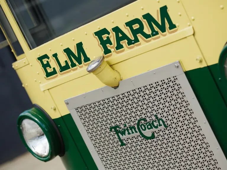 1933 Twin Coach - Image 18 of 25