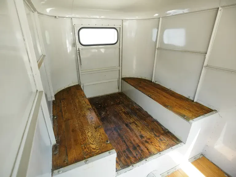 1933 Twin Coach - Image 14 of 25