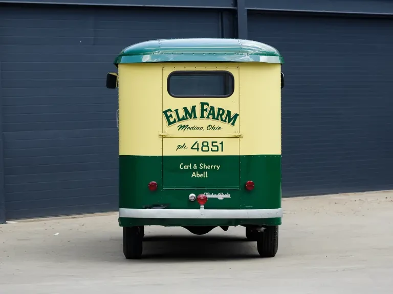 1933 Twin Coach - Image 8 of 25
