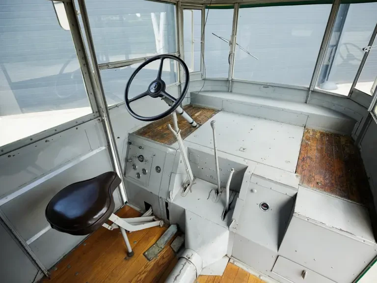 1933 Twin Coach - Image 5 of 25