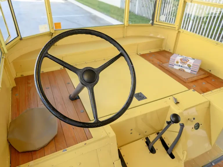 1933 Twin Coach - Image 12 of 31
