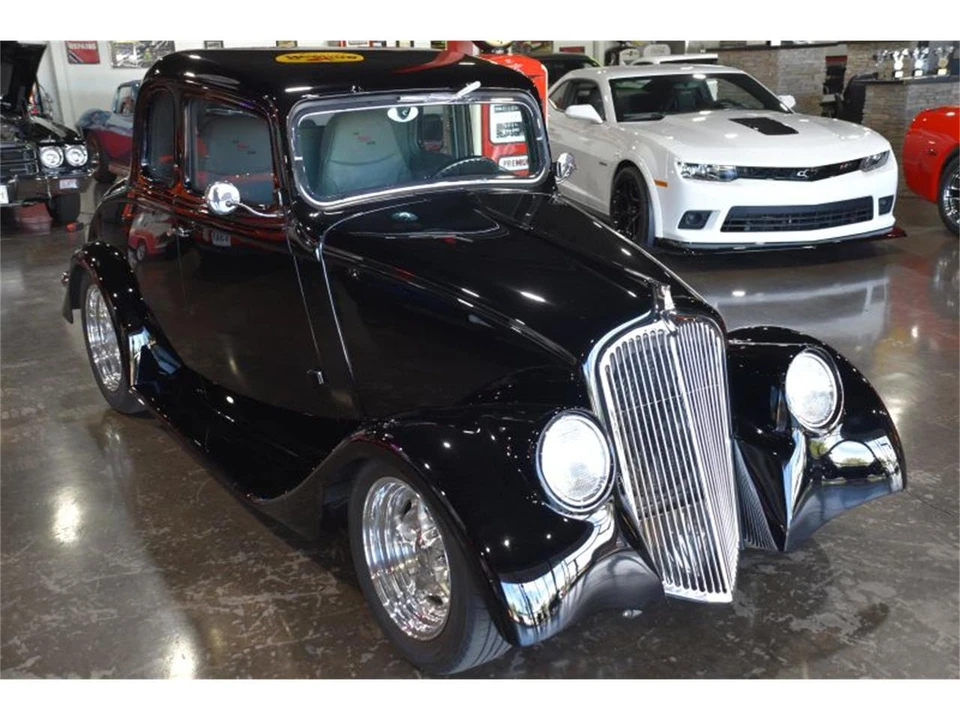 1933 Willys - Image 2 of 31