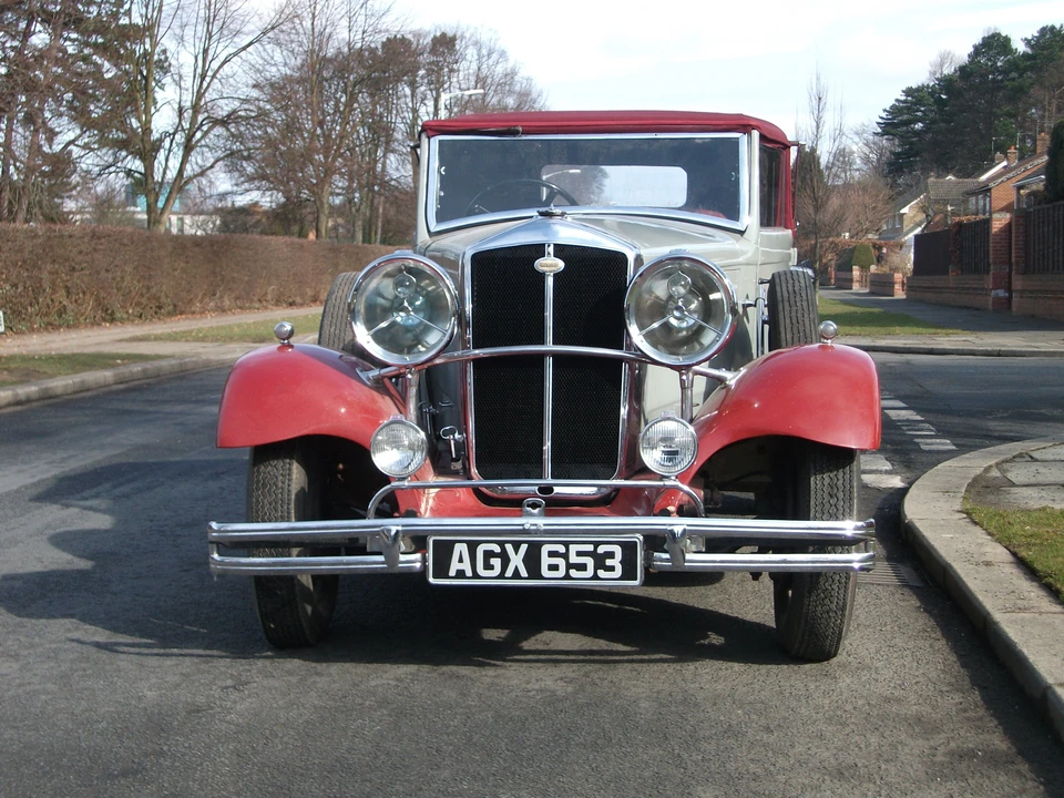 1933 Wolseley - Image 2 of 3