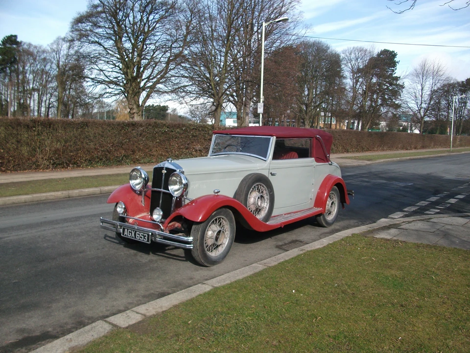 1933 Wolseley - Image 3 of 3