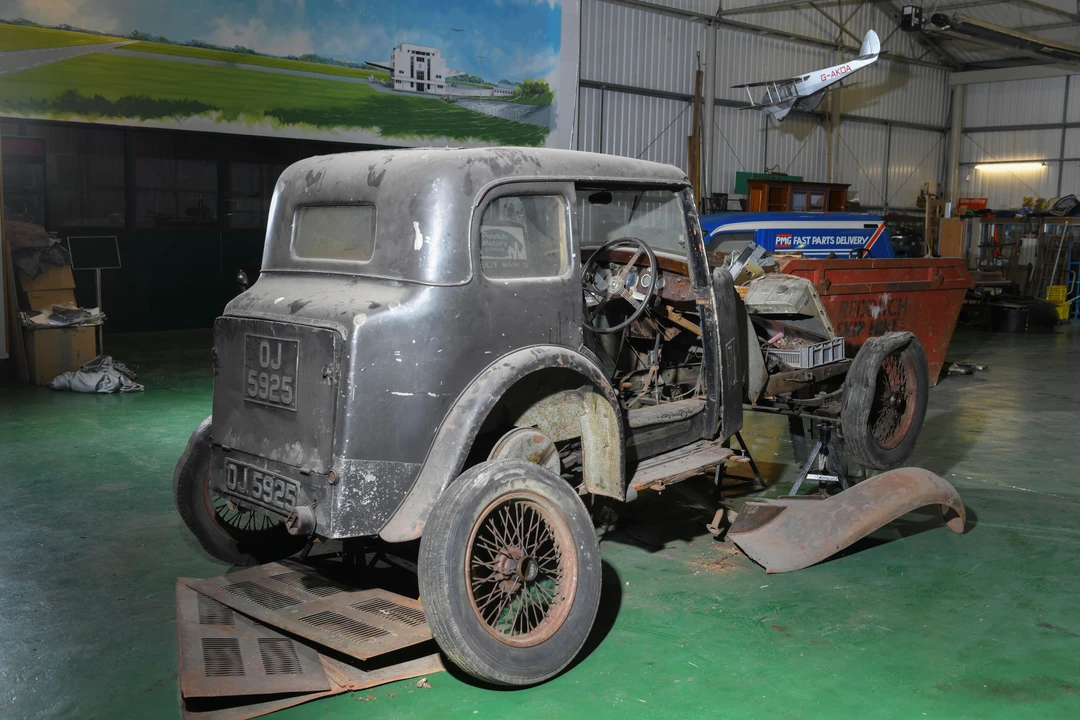 1933 Wolseley - Image 14 of 15