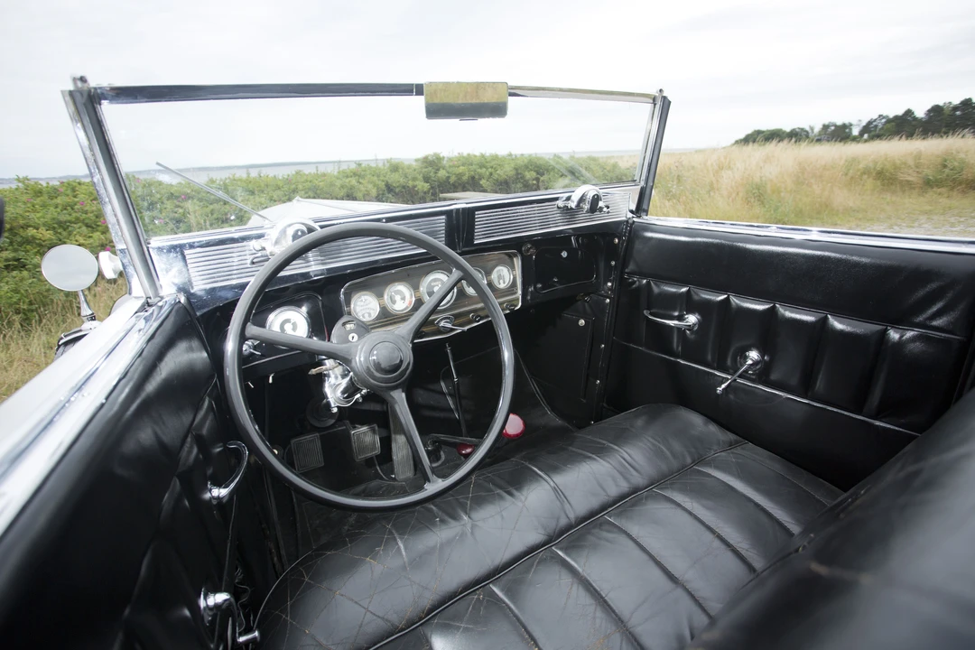 1934 Auburn Twelve - Image 14 of 30