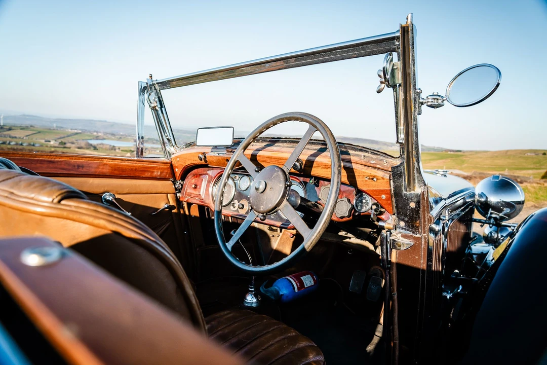 1934 Alvis - Image 2 of 25