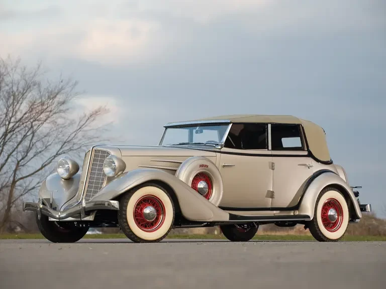 1934 Auburn Eight - Image 2 of 19