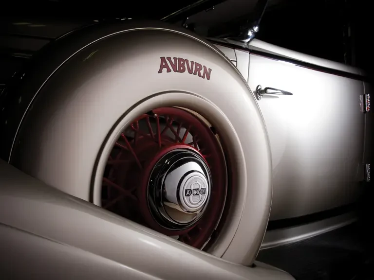 1934 Auburn Eight - Image 10 of 19