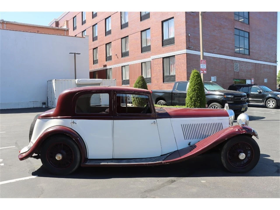 1934 Bentley 3 1/2 Litre - Image 3 of 10