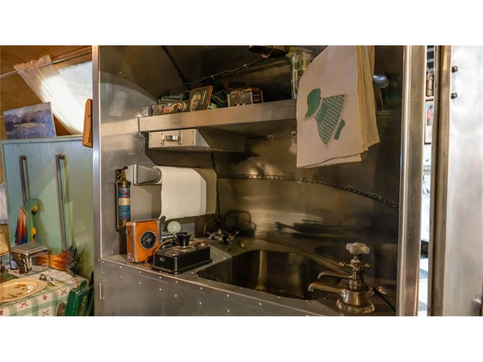 1934 Airstream - Image 6 of 31