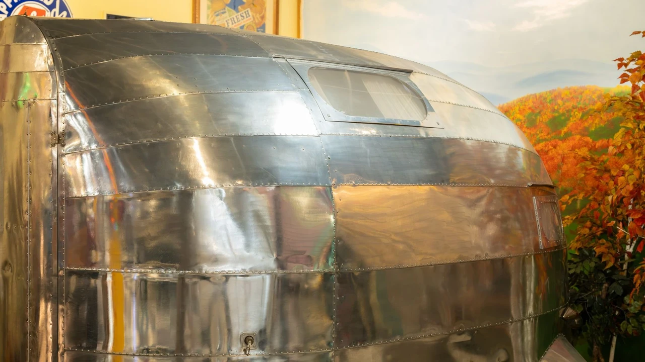 1934 Airstream - Image 13 of 13