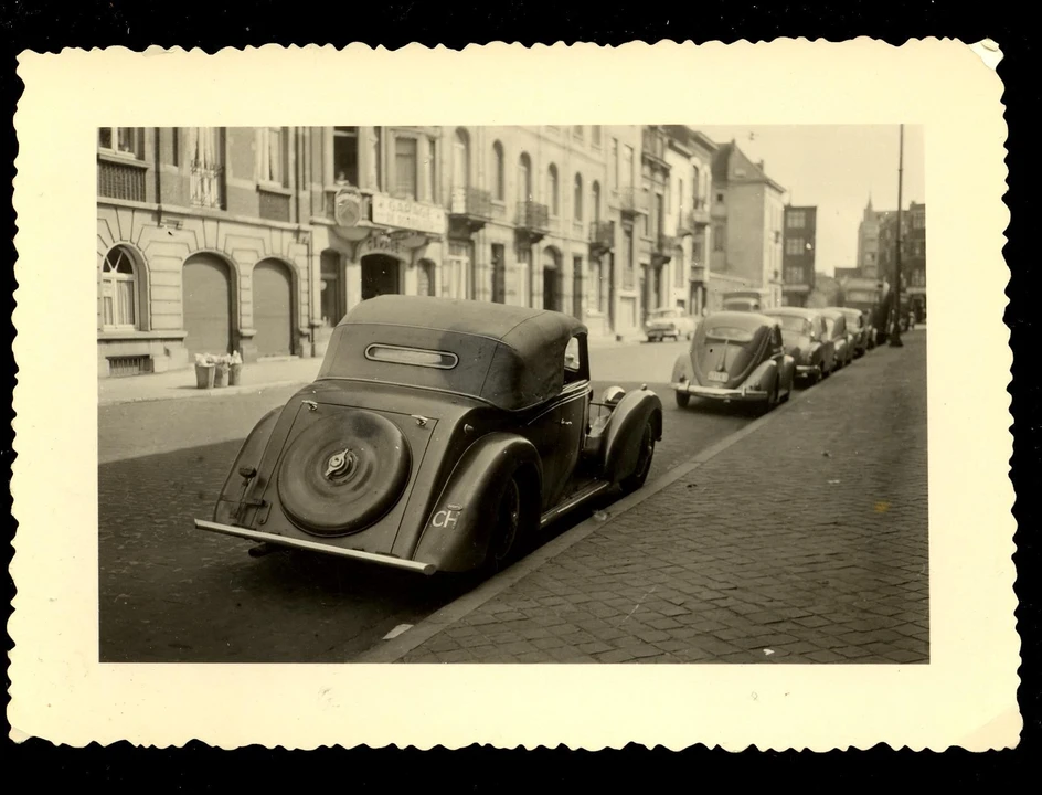 1934 Bugatti - Image 2 of 31