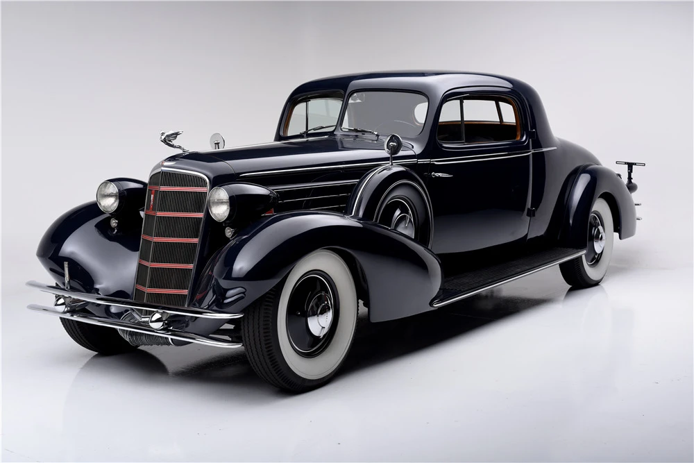1934 Cadillac V-12 - Image 2 of 8